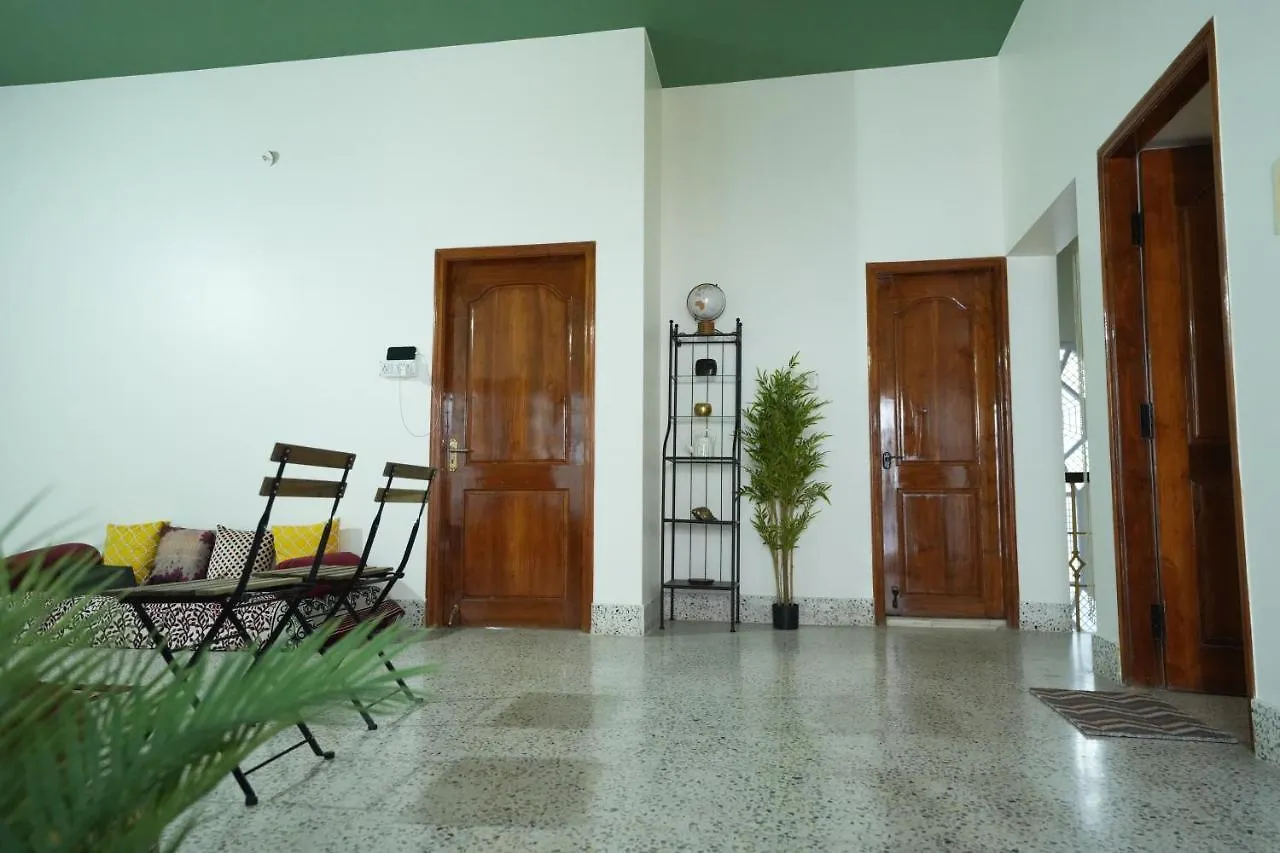 Palace Hostel By Borrbo Mysore